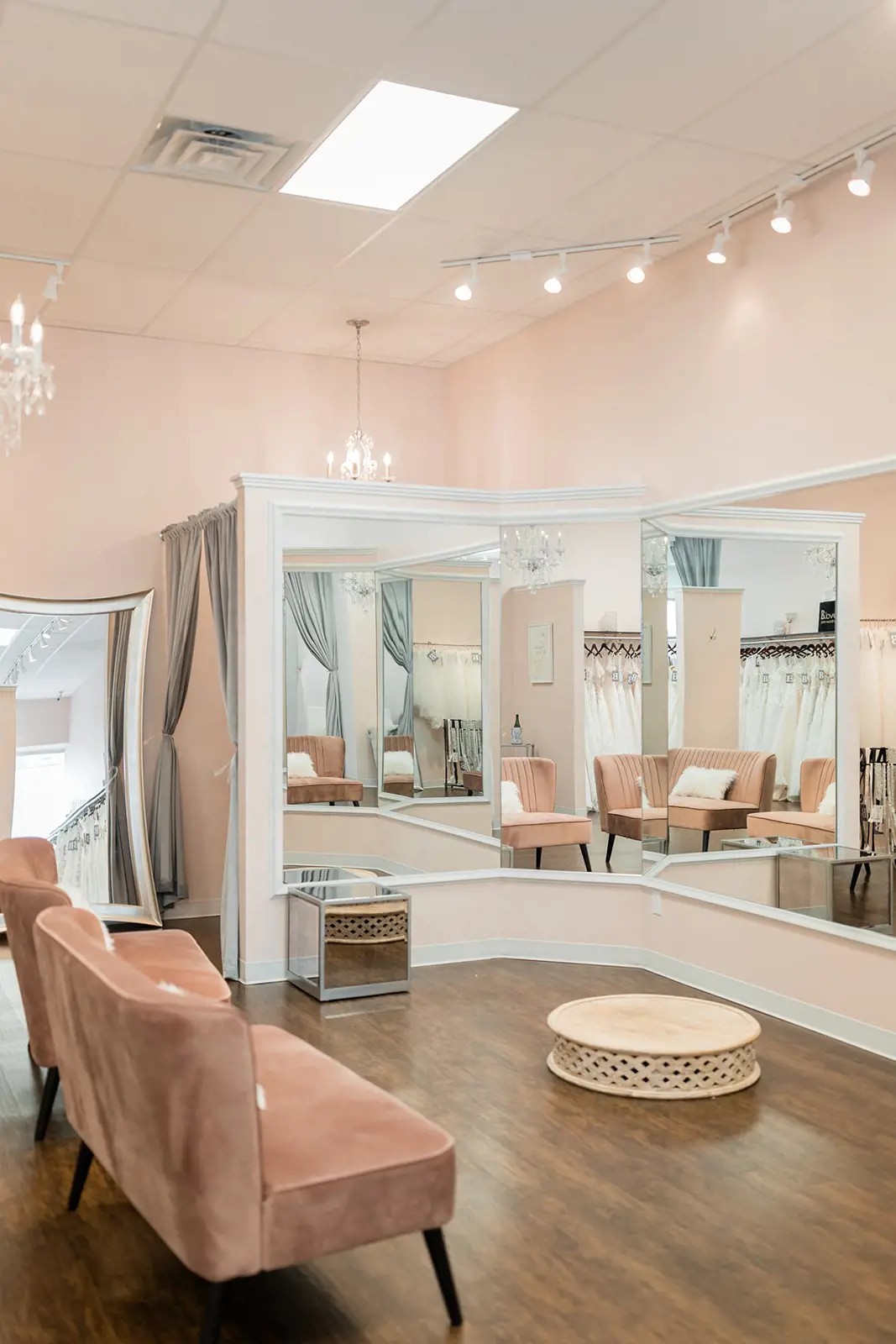Photo of the showroom interior